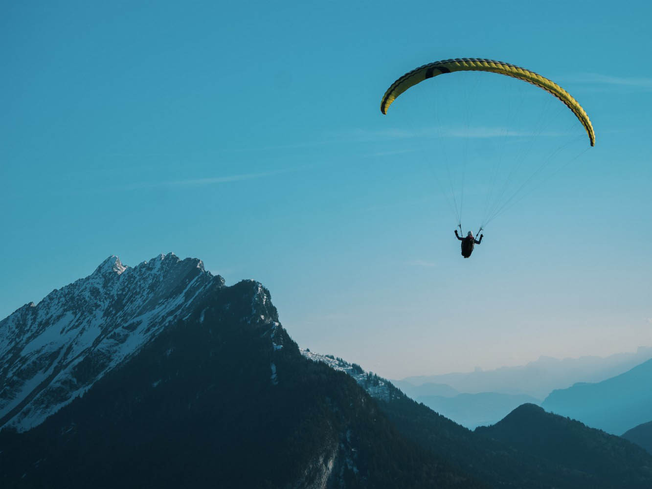 Paragliding at Semnoz