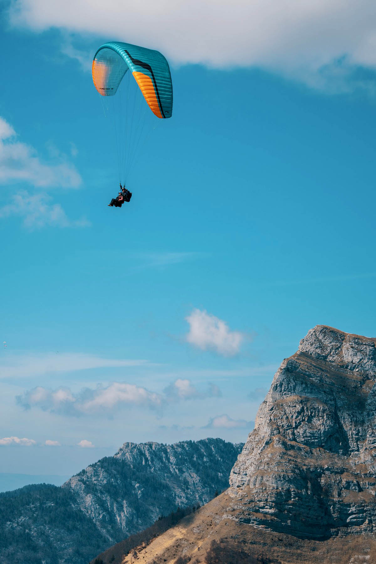 paragliding flight Chambéry