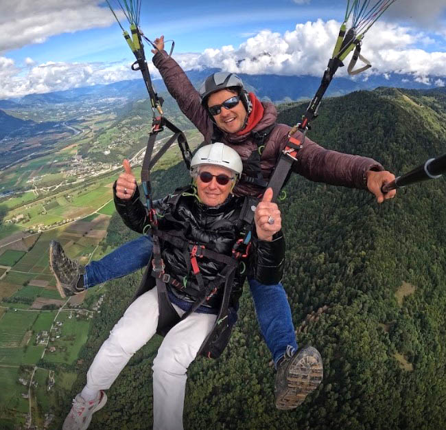 paragliding flight annecy alps