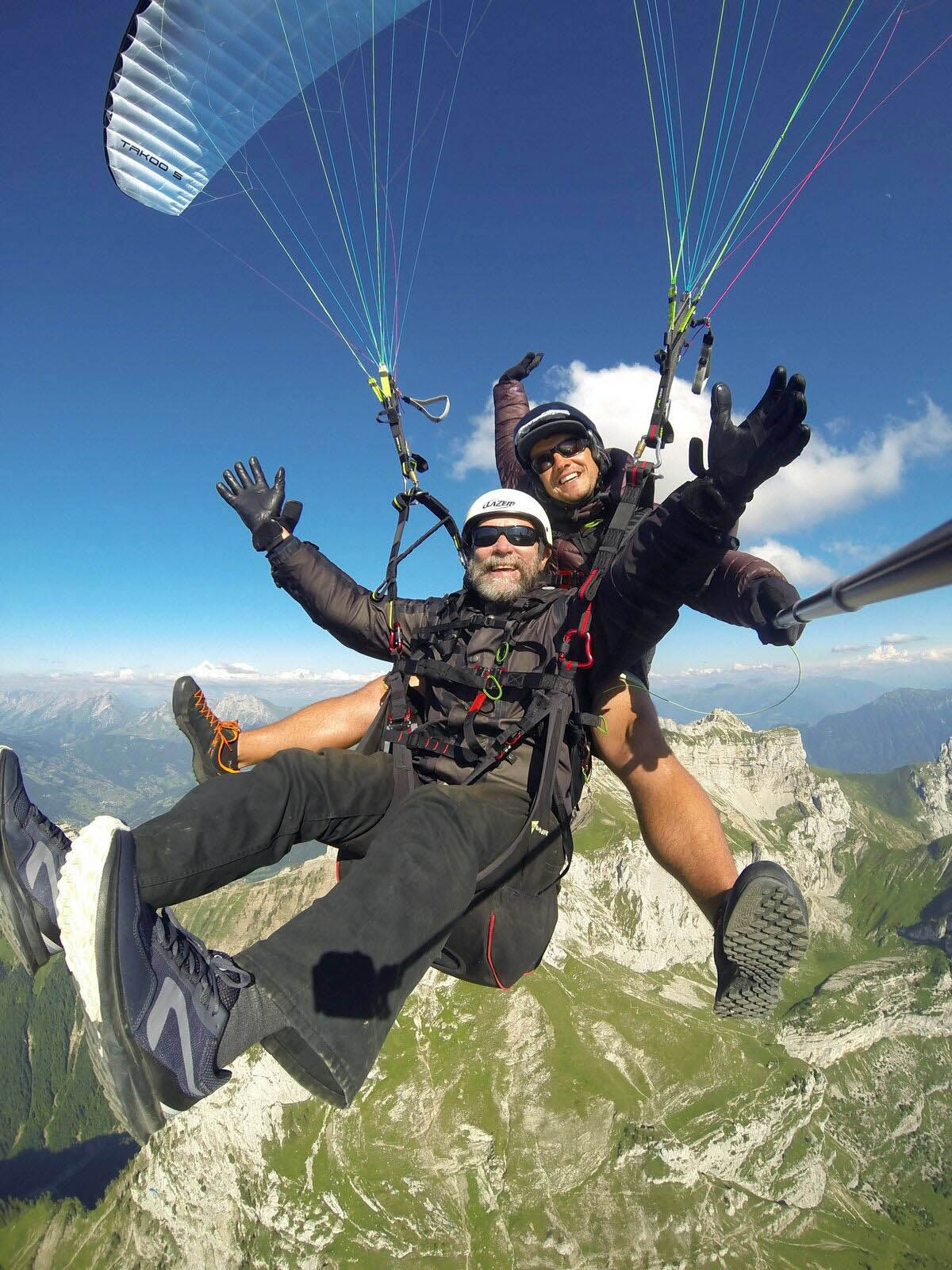 paragliding flight annecy