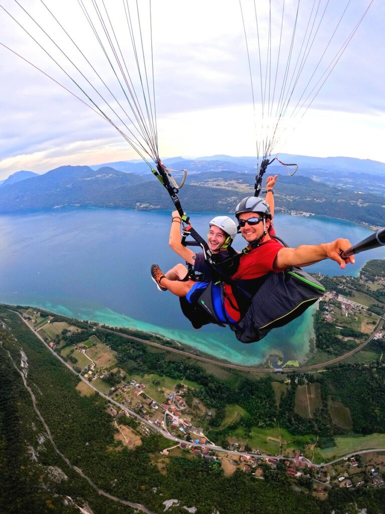 paragliding tandem jump in alps