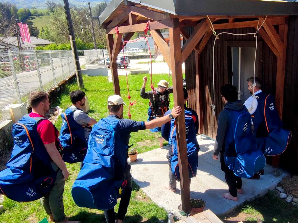 paragliding school in bauges mountain range