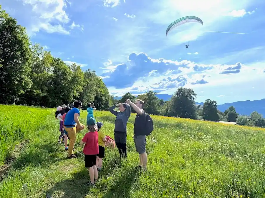 Atterrissage de trévignin en parapente biplace