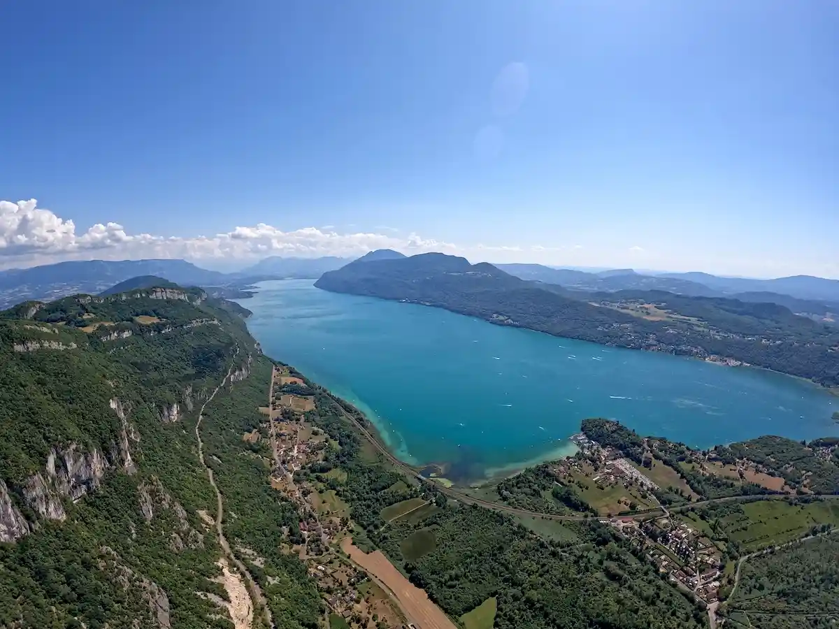 lac du bourget depuis le sapenay près d’Aix-les-Bains