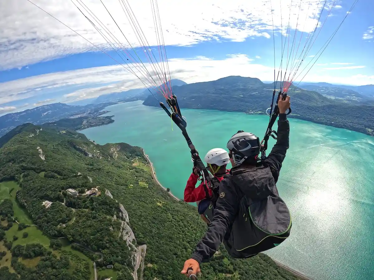 tandem parapente lac du bourget aix-les-bains