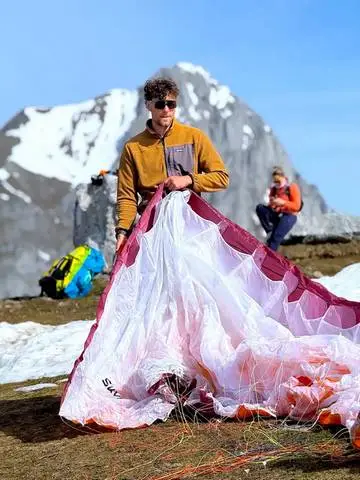 Elycien Maire Moniteur diplôme d'état école FFVL Bauges Parapente