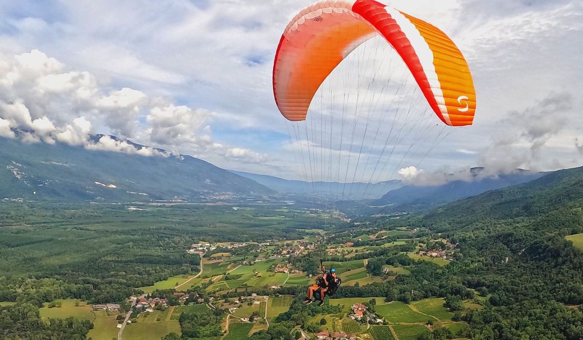 bon cadeau parapente Chambéry Aix les bains.JPG